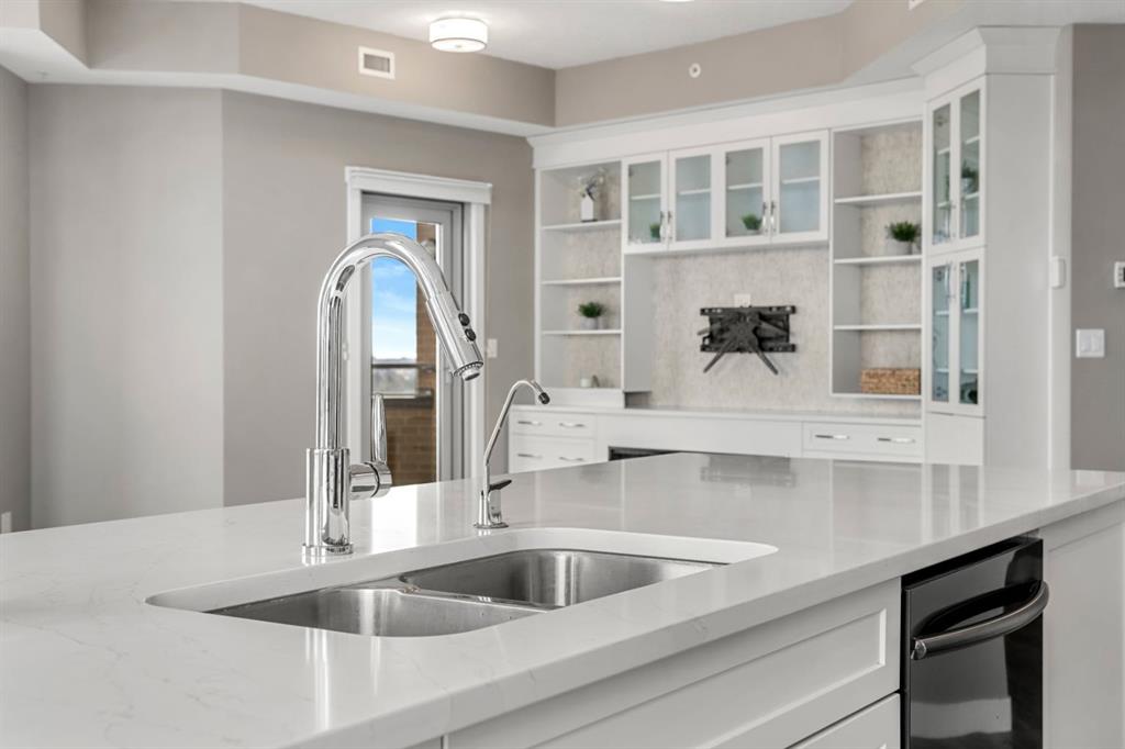 Picture for 1205, 32 Varsity Estates Circle NW