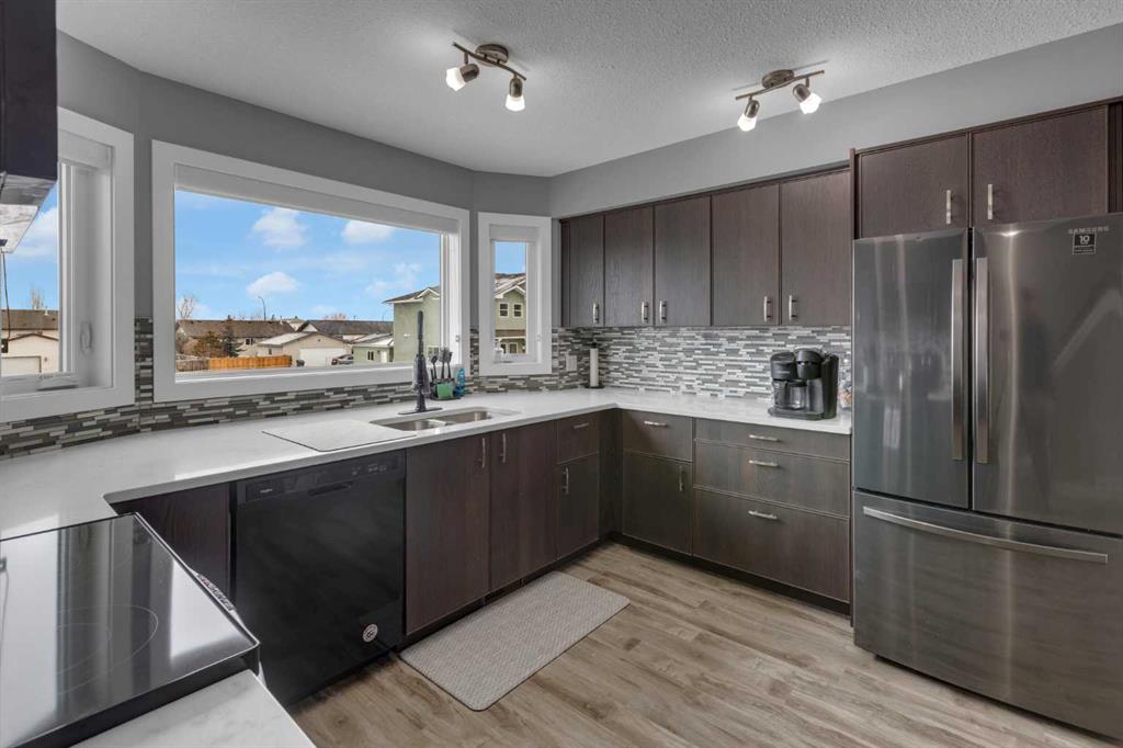 Picture for 420 Strathcona Circle 