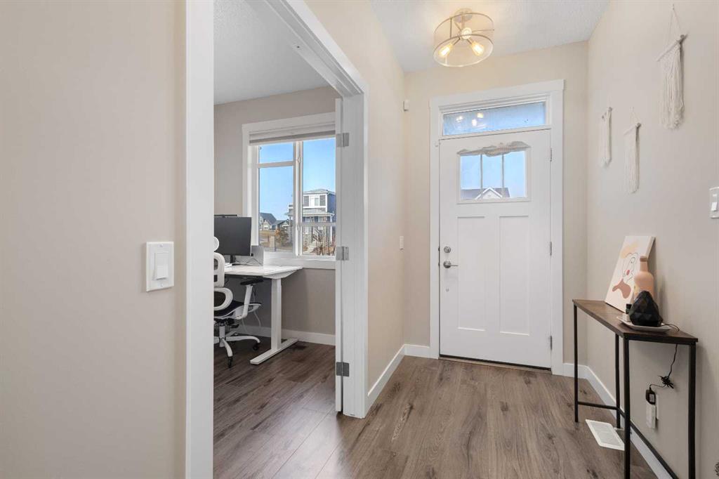 Picture for 227 148 Avenue NW