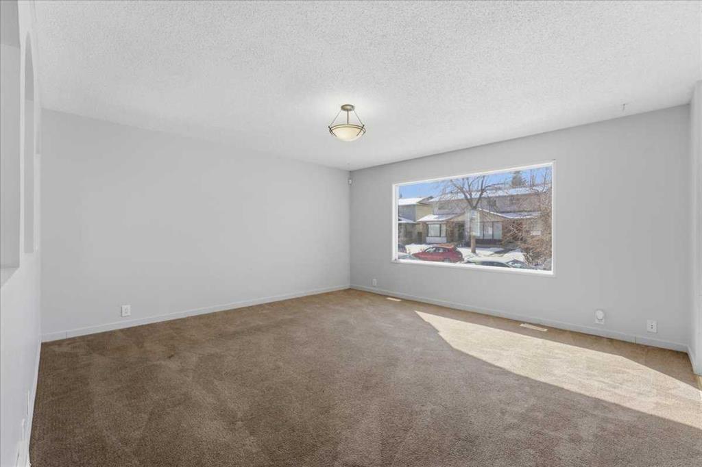 Picture for 716 Whitemont Drive NE