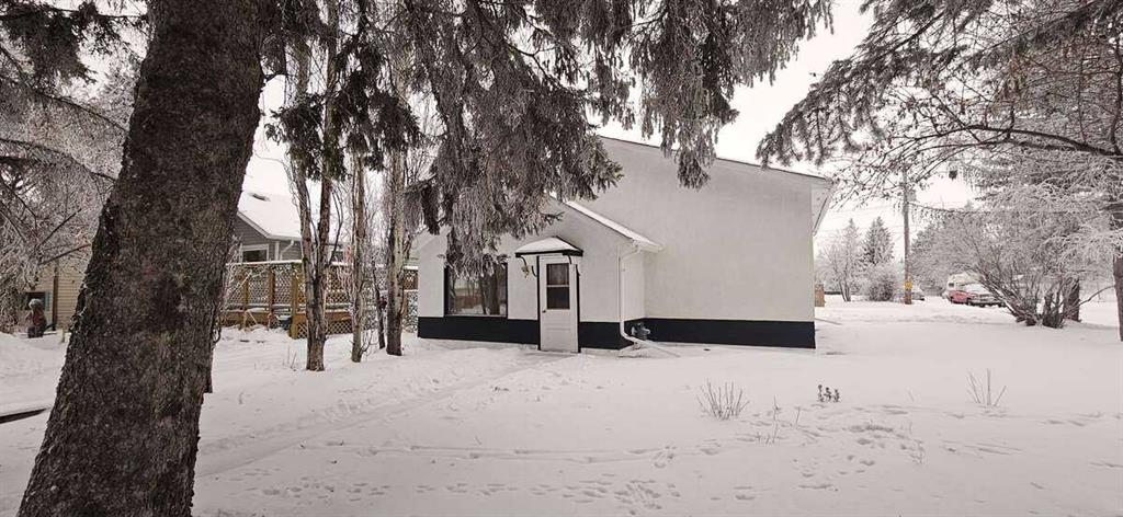 Picture for 5489 51 Avenue 