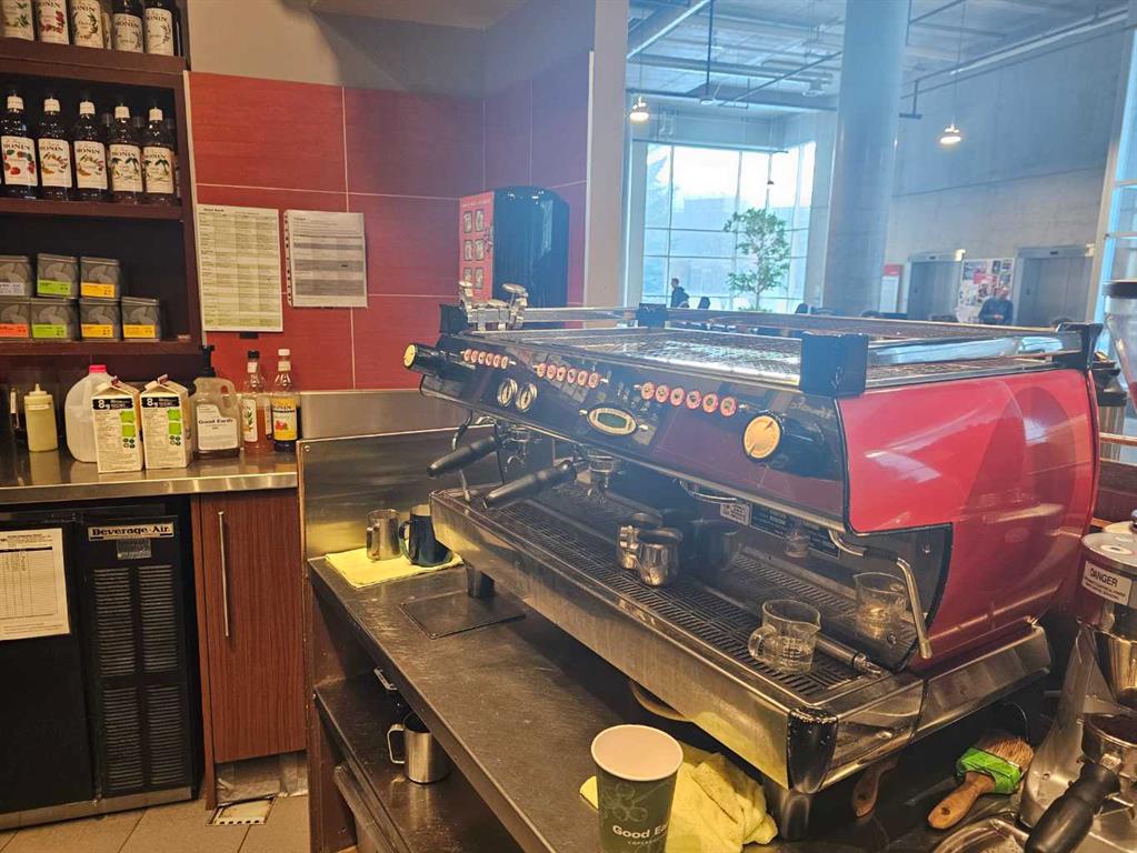 Picture for 123 Commercial Street NW