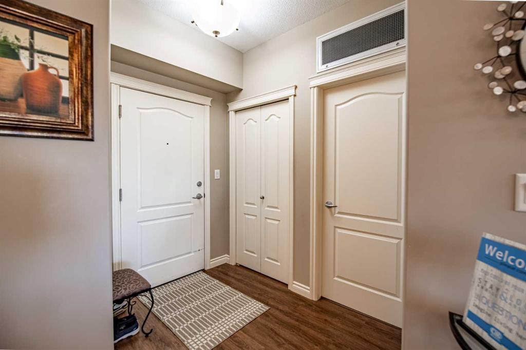 Picture for 332, 6 Michener Boulevard 