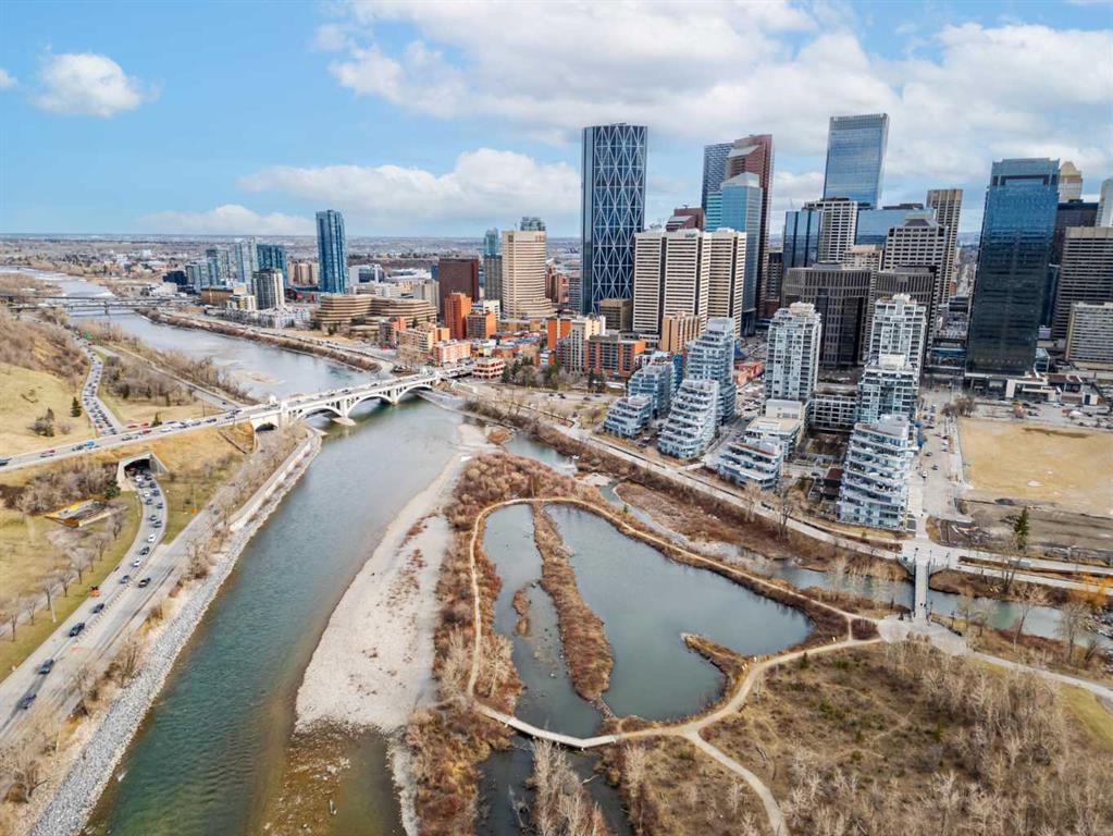 Picture for 1013, 222 Riverfront Avenue SW