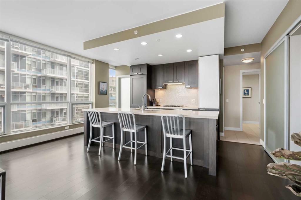 Picture for 1013, 222 Riverfront Avenue SW