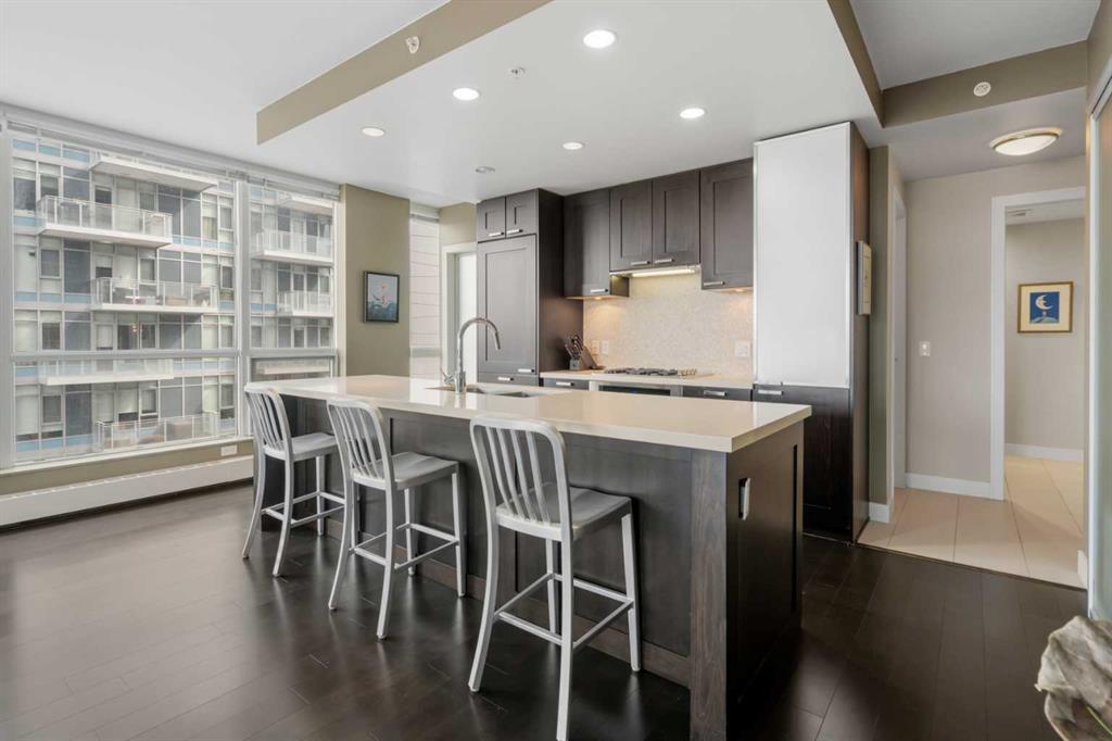 Picture for 1013, 222 Riverfront Avenue SW