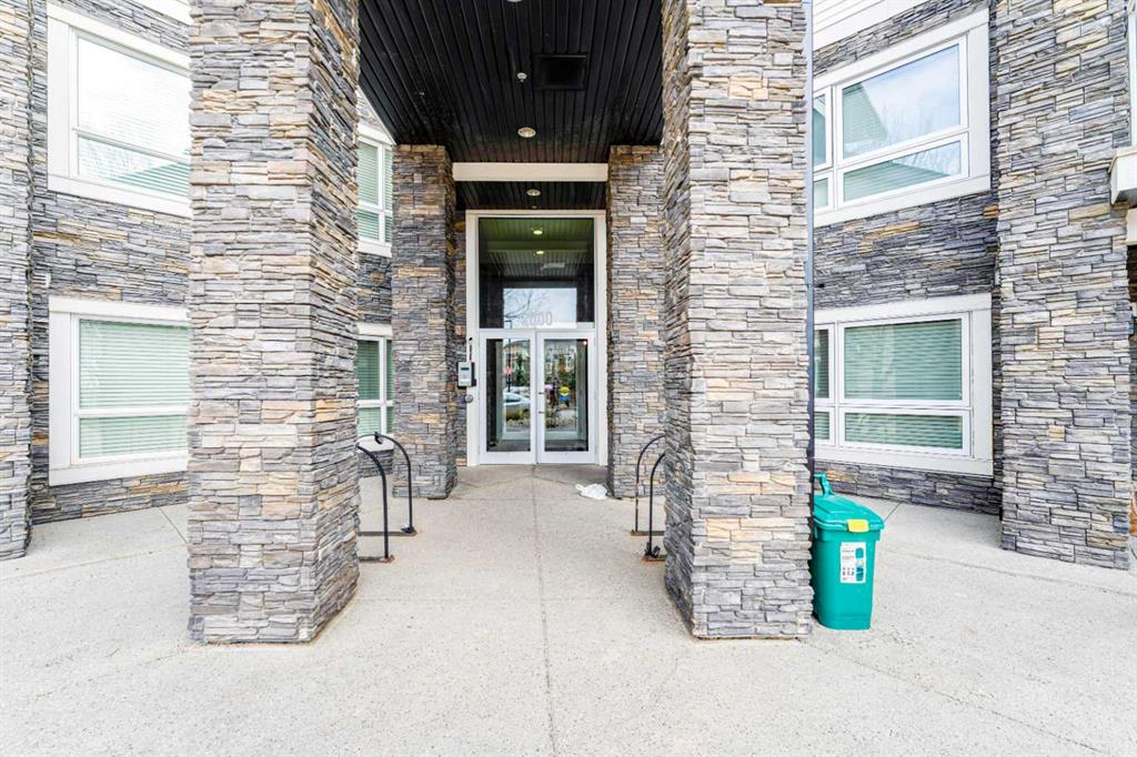 Picture for 2410, 240 Skyview Ranch Road NE