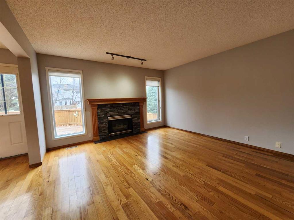 Picture for 128 Harvest Park Road NE