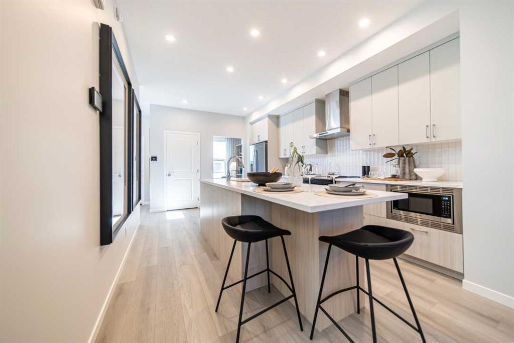 Picture for 19712 40 Street SE