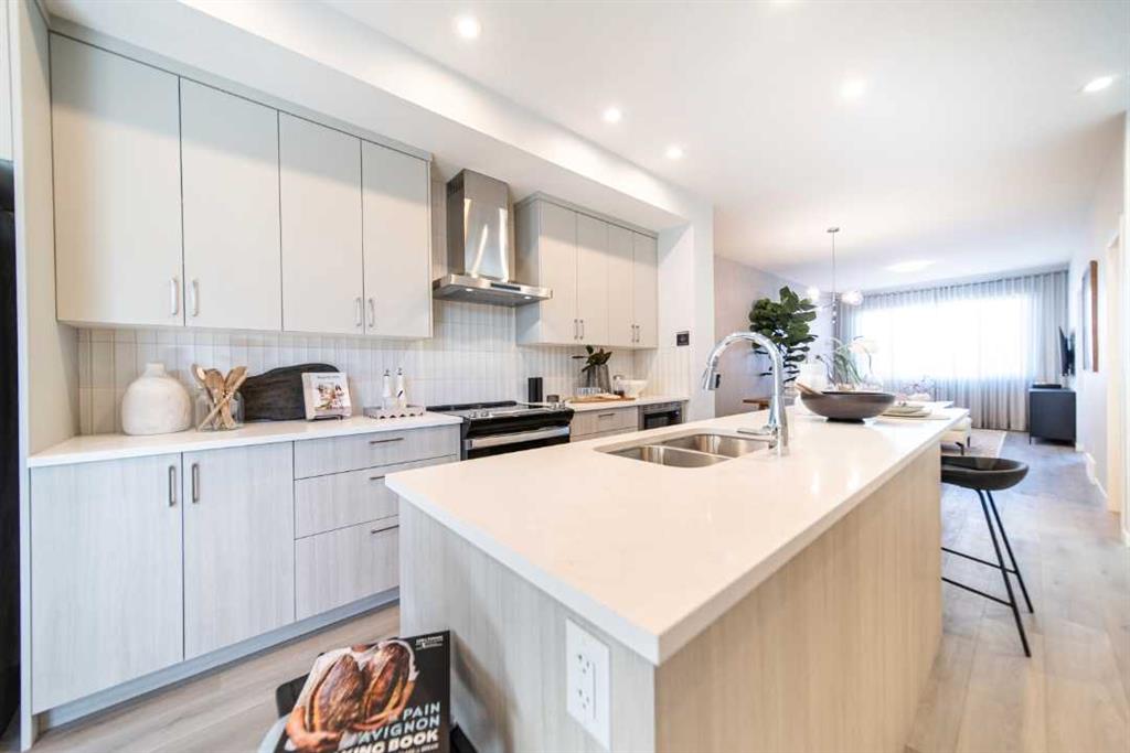 Picture for 19712 40 Street SE