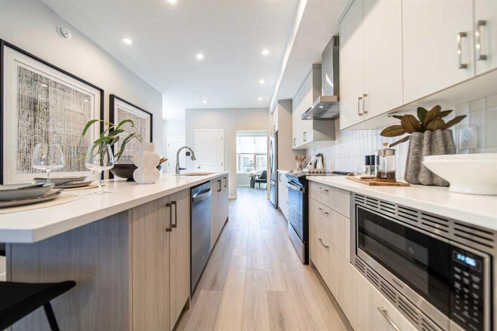 Picture for 19712 40 Street SE