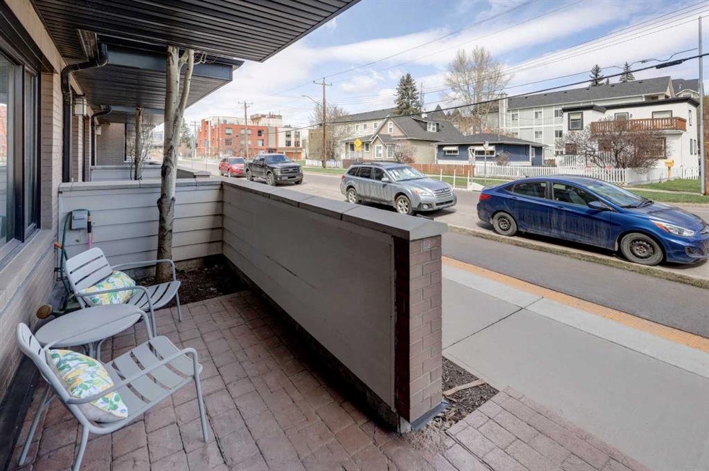 Picture for 117, 28 Mcdougall Court NE