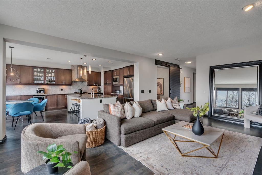Picture for 55 Evanspark Circle NW