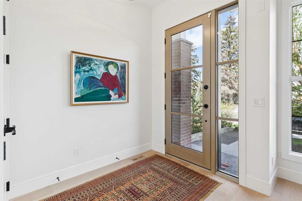 Picture for 534 35A Street NW