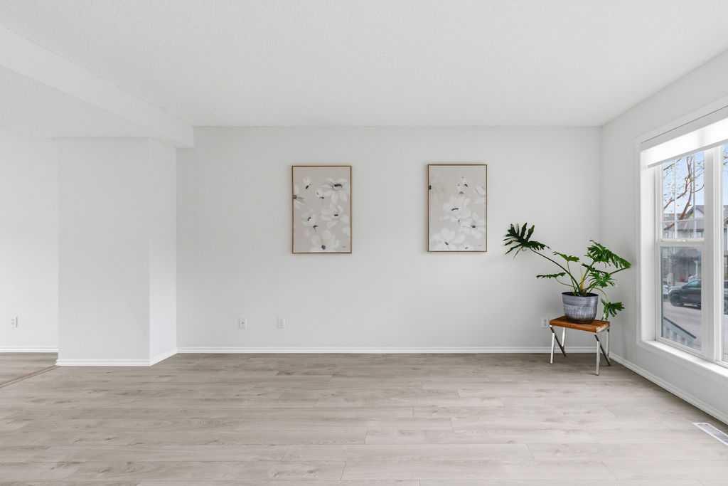 Picture for 30 Tuscany Springs Heights NW