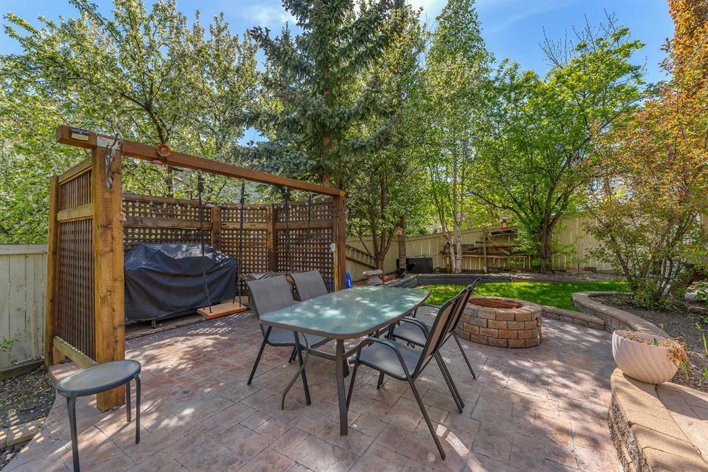 Picture for 33 Edgevalley Way NW