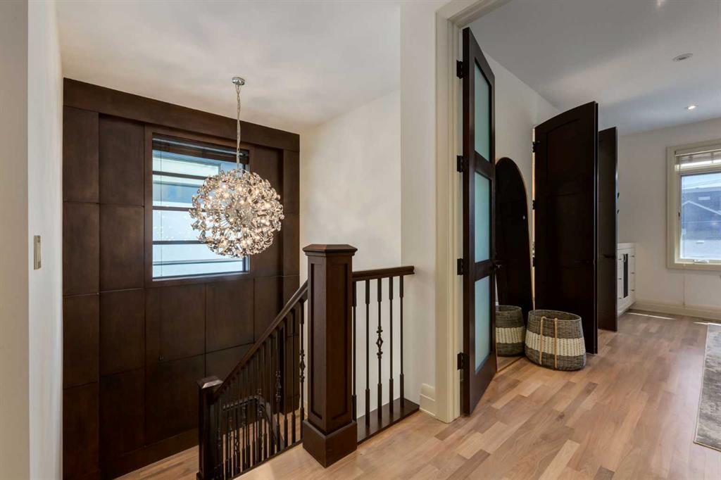 Picture for 2339 Westmount Road NW