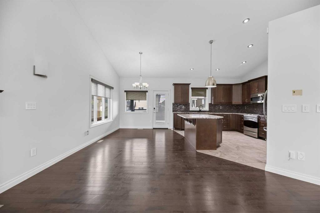 Picture for 17 Viceroy Crescent 