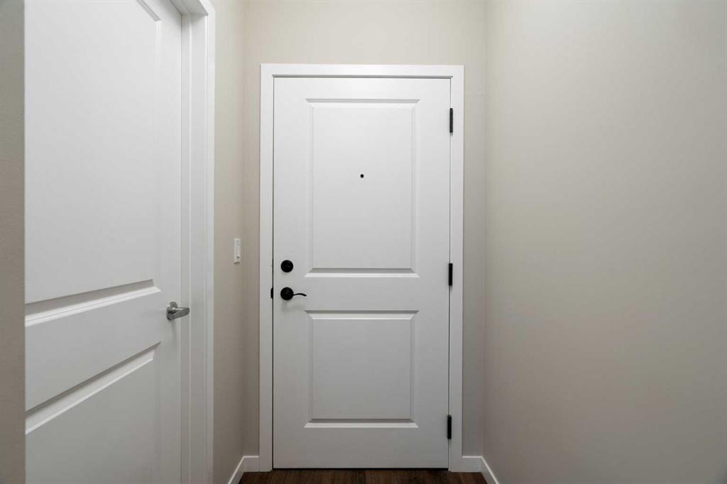 Picture for 112, 30 Mahogany Mews SE