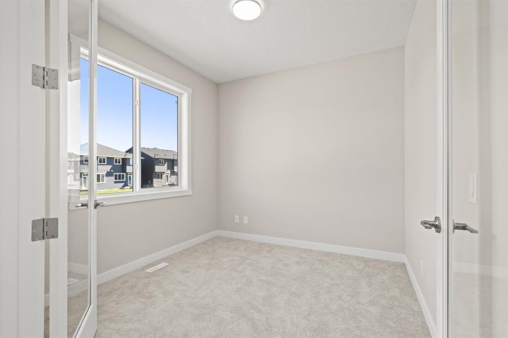 Picture for 118 Sora Gardens SE