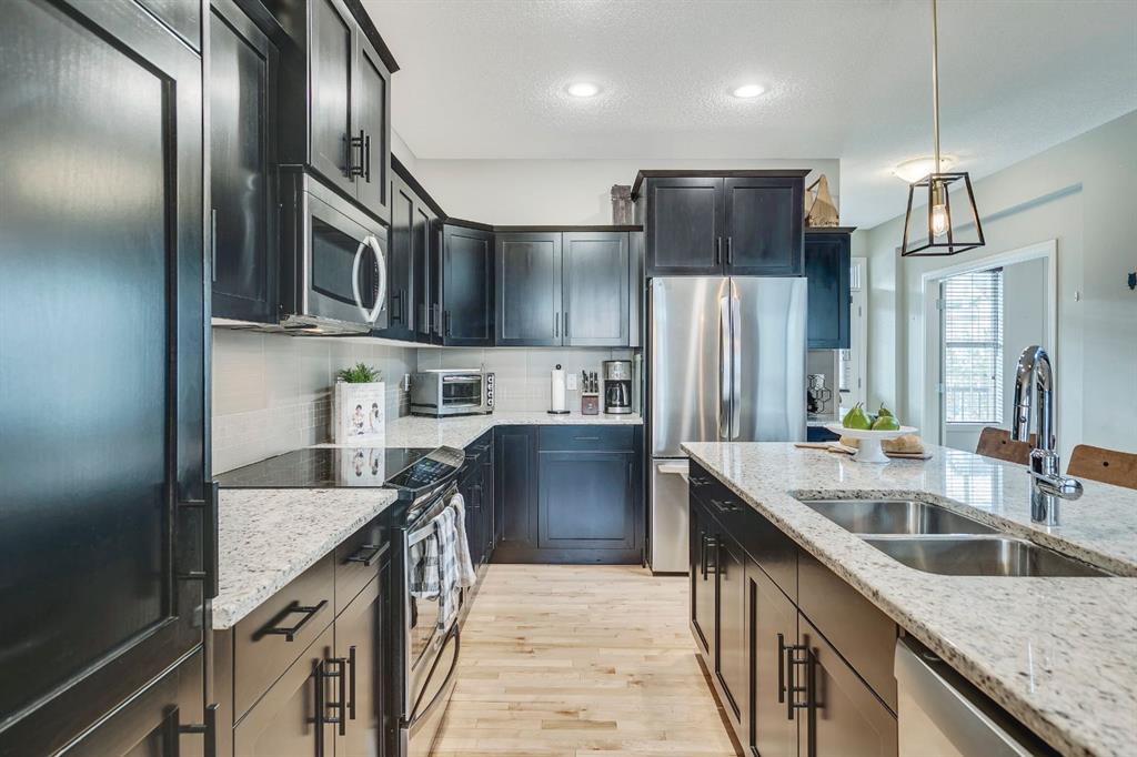 Picture for 41 Heritage Drive 