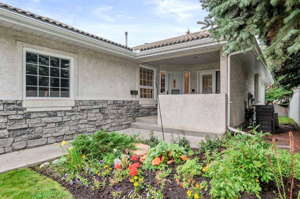 Picture for 3 Pump Hill Landing SW https://www.cirrealty.ca/reb/creb/82/A2265982_3.jpg