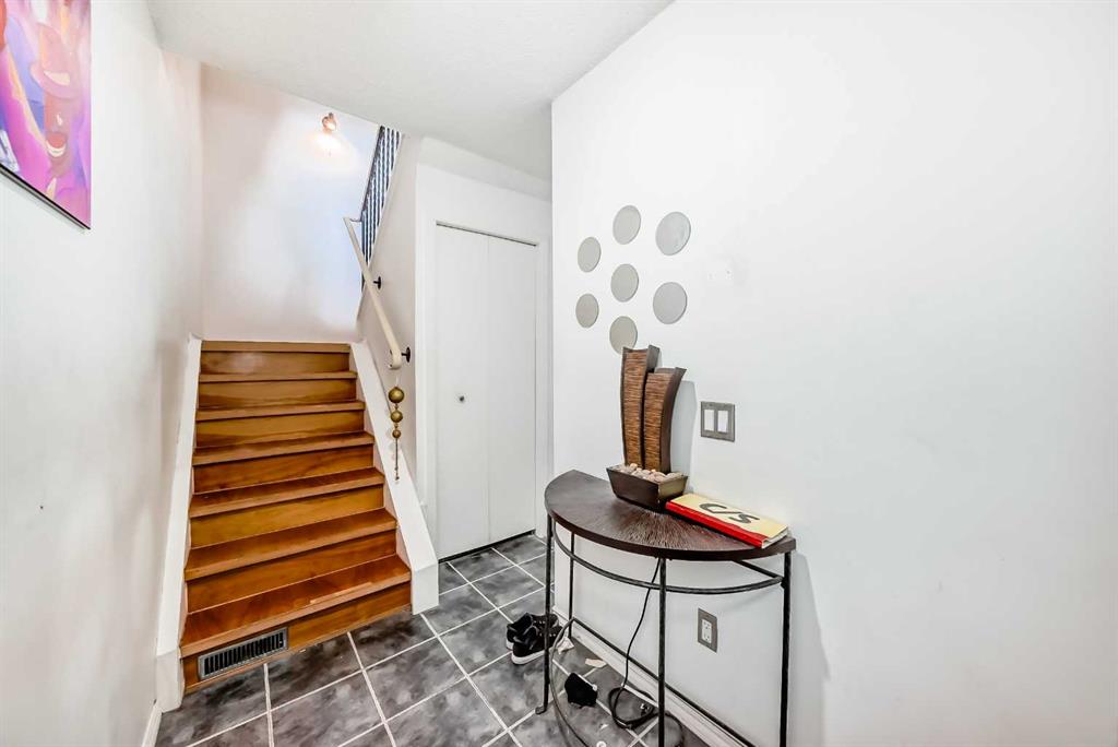 Picture for 38, 2511 38 Street NE