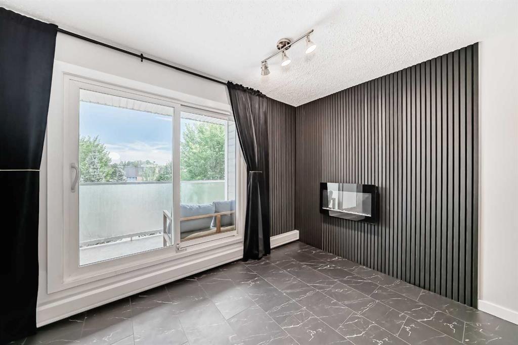 Picture for 201, 3727 42 Street NW