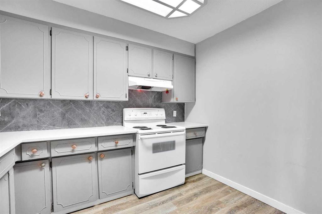 Picture for 52 Pennsburg Way SE