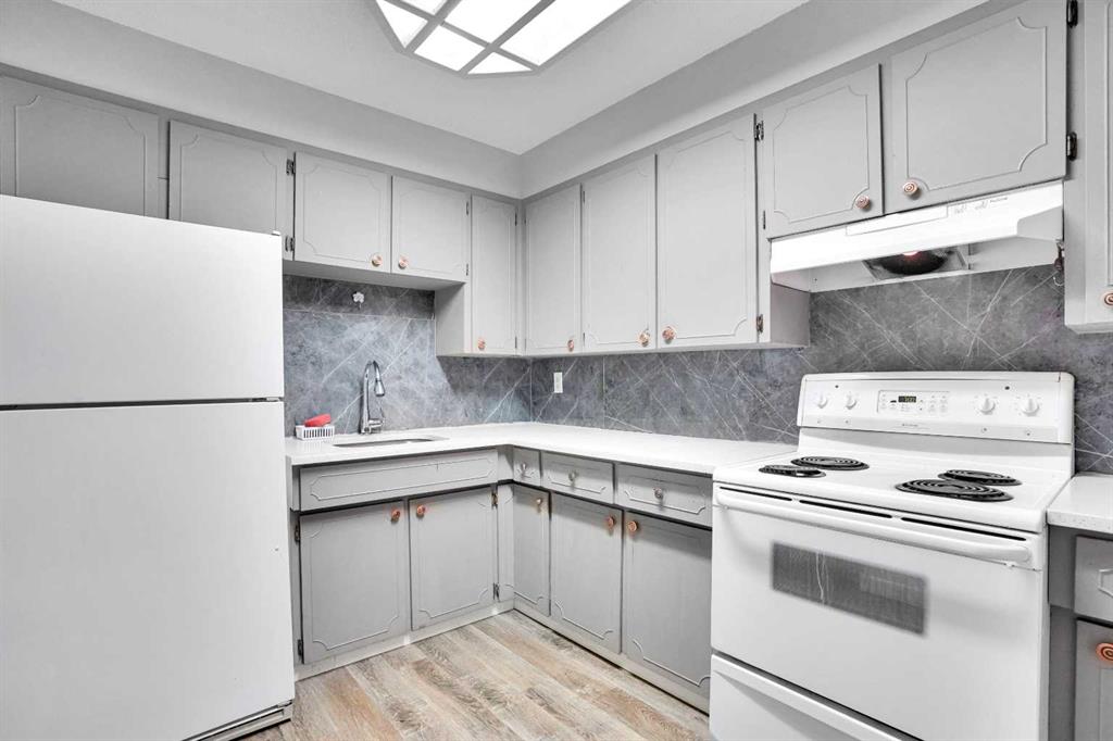 Picture for 52 Pennsburg Way SE