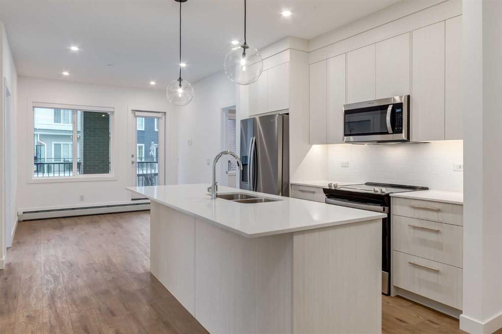 Picture for 3201, 6 Merganser  