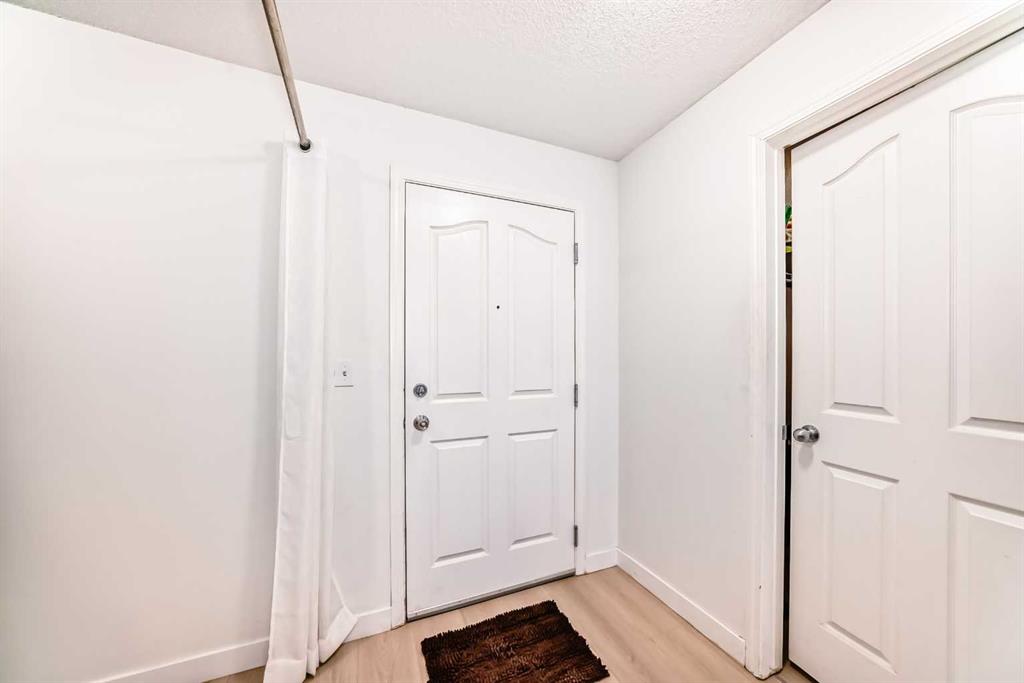 Picture for 211, 355 Taralake Way NE