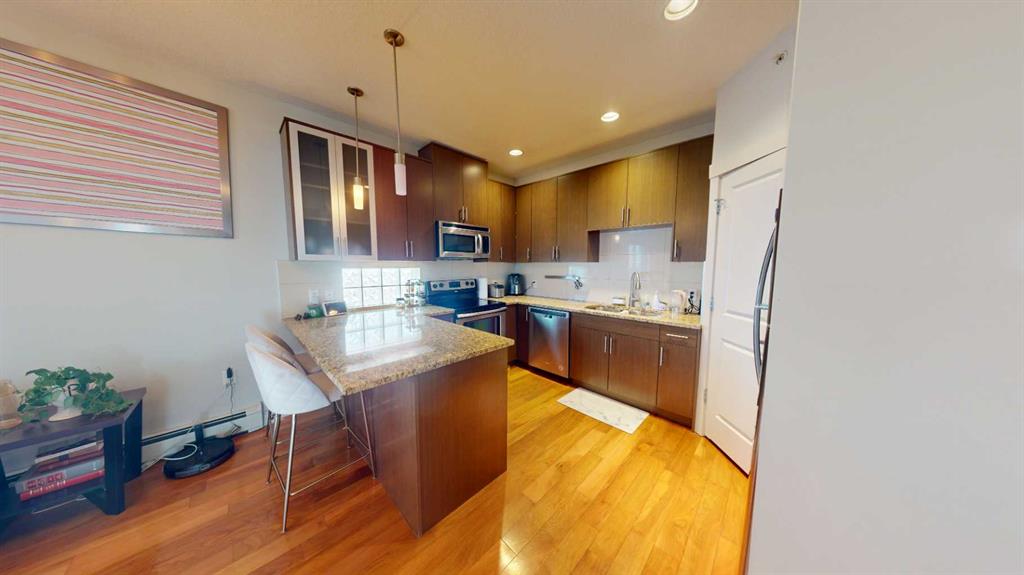 Picture for 204, 4704 Stanley Road SW