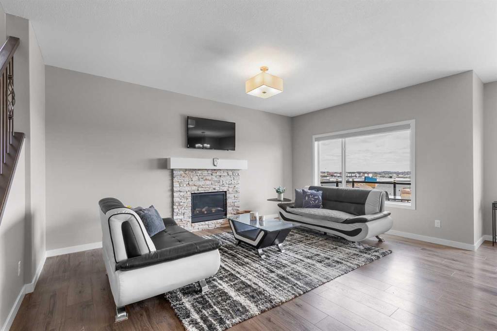 Picture for 247 Hillcrest Heights SW