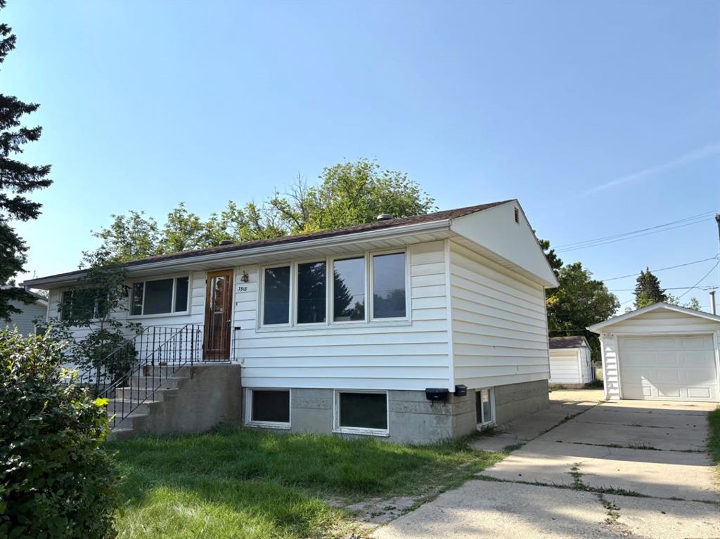 Picture for 3918 56 Avenue 