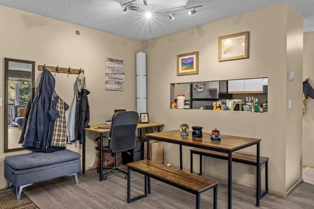 Picture for 308, 115 Elk Run Boulevard 