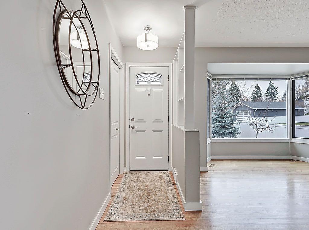 Picture for 56 Glenpatrick Drive SW