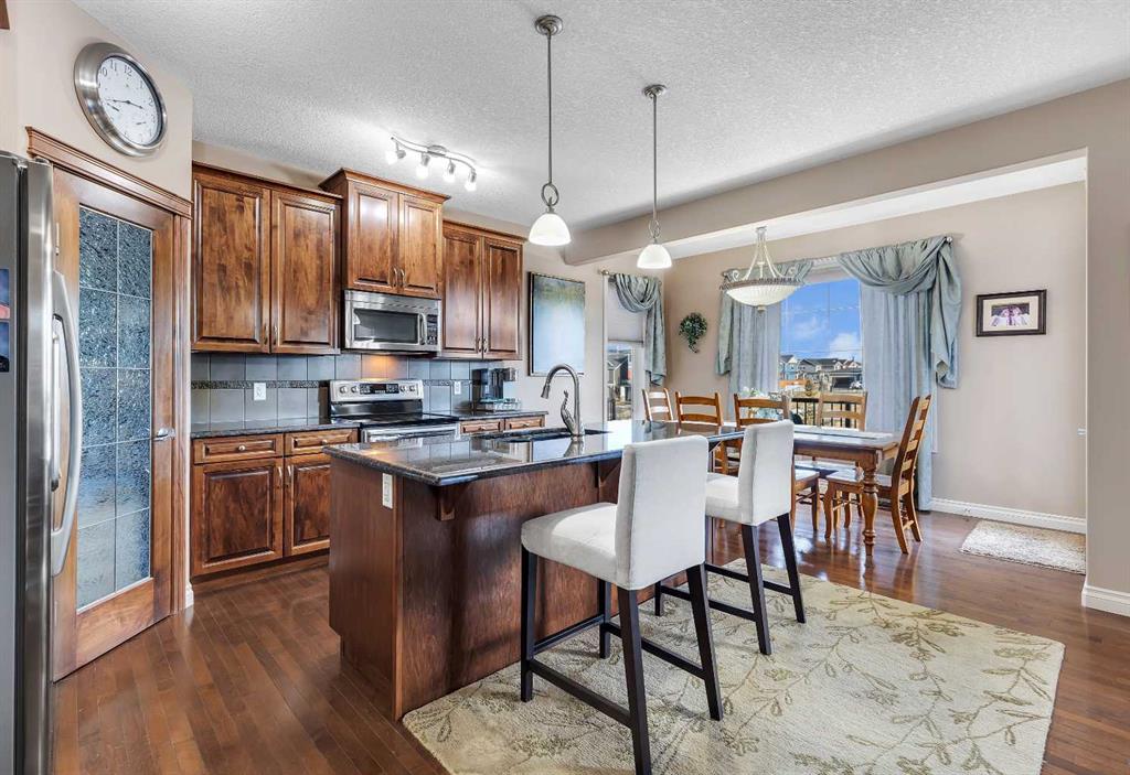 Picture for 1674 Baywater Street SW