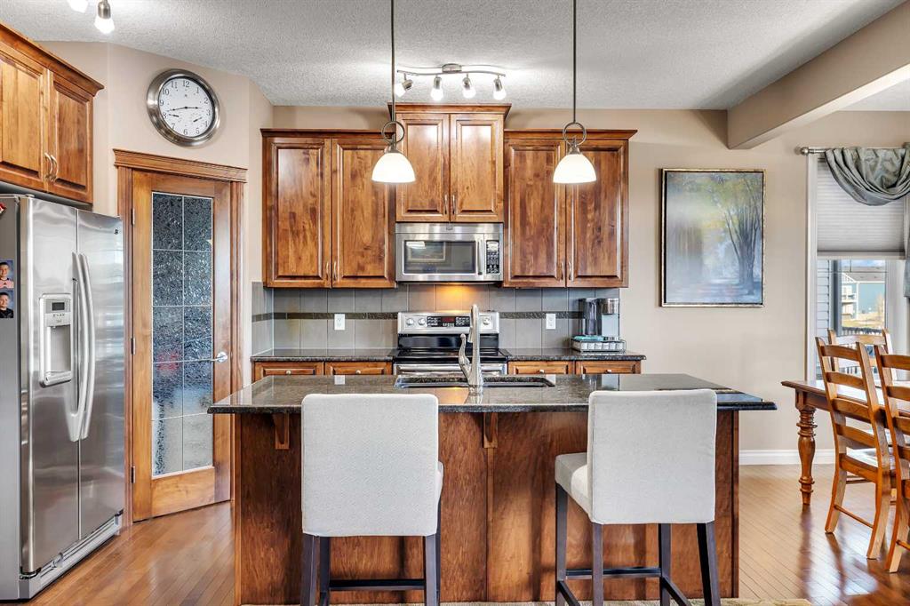 Picture for 1674 Baywater Street SW