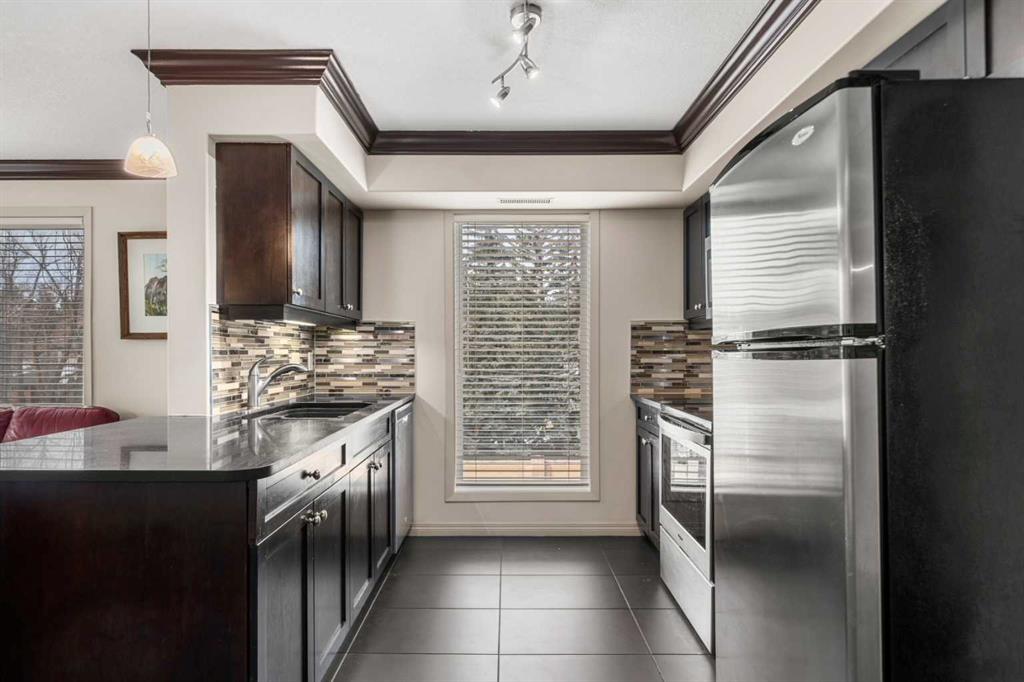 Picture for 301, 736 57 Avenue SW