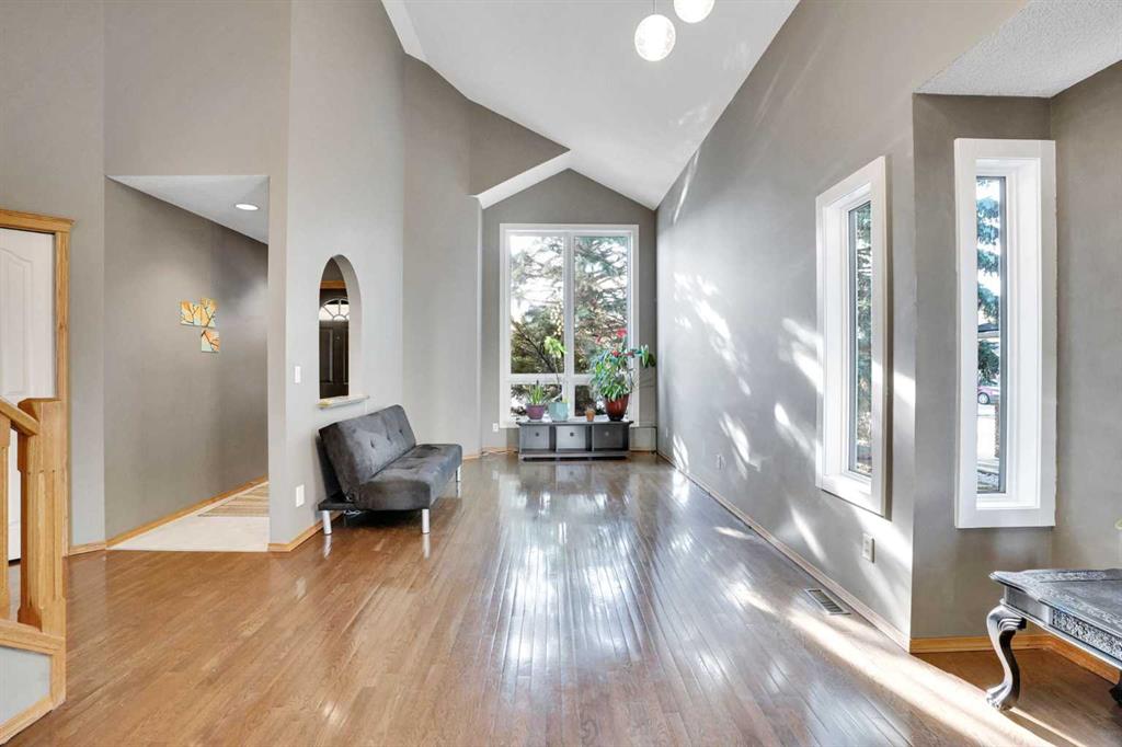 Picture for 157 Riverview Park 