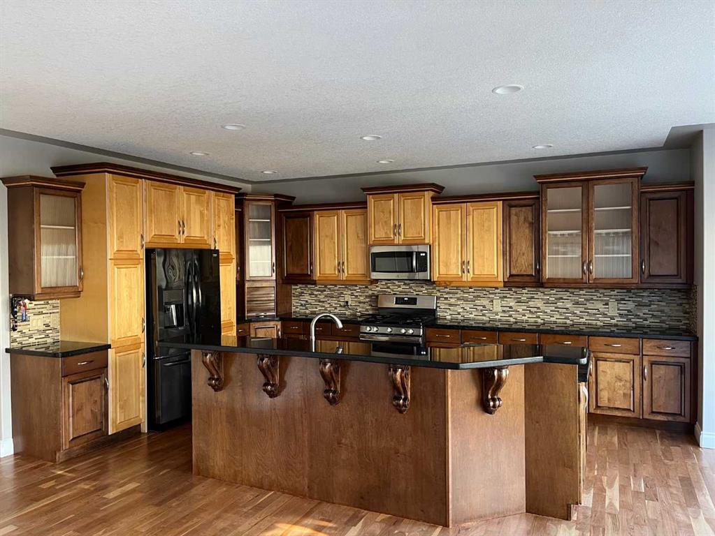 Picture for 75 Royal Abbey Rise NW