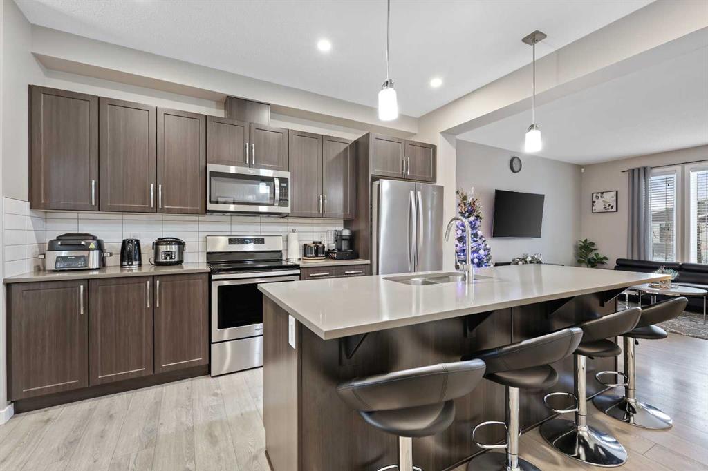 Picture for 754 Belmont Drive SW