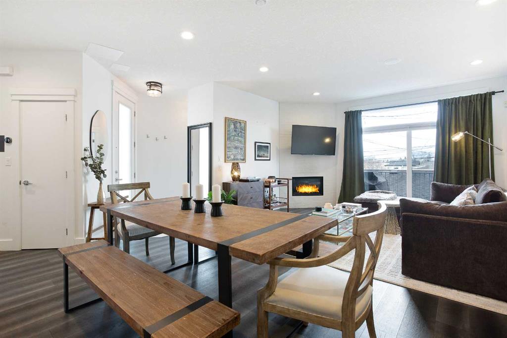 Picture for 2, 2816 34 Street SW