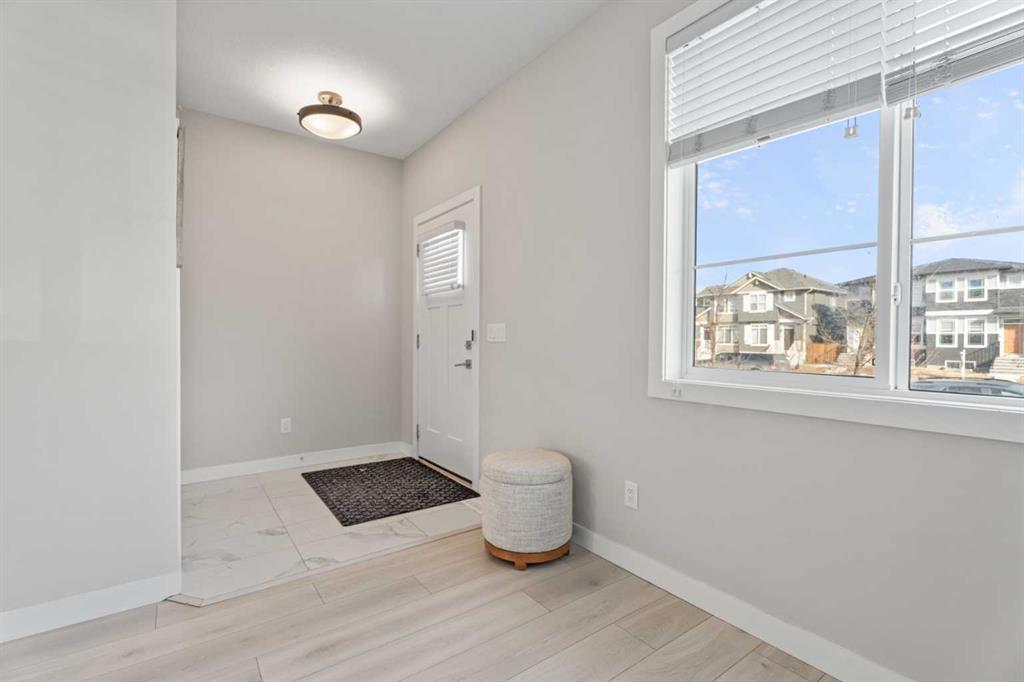 Picture for 17 Creekstone Drive SW