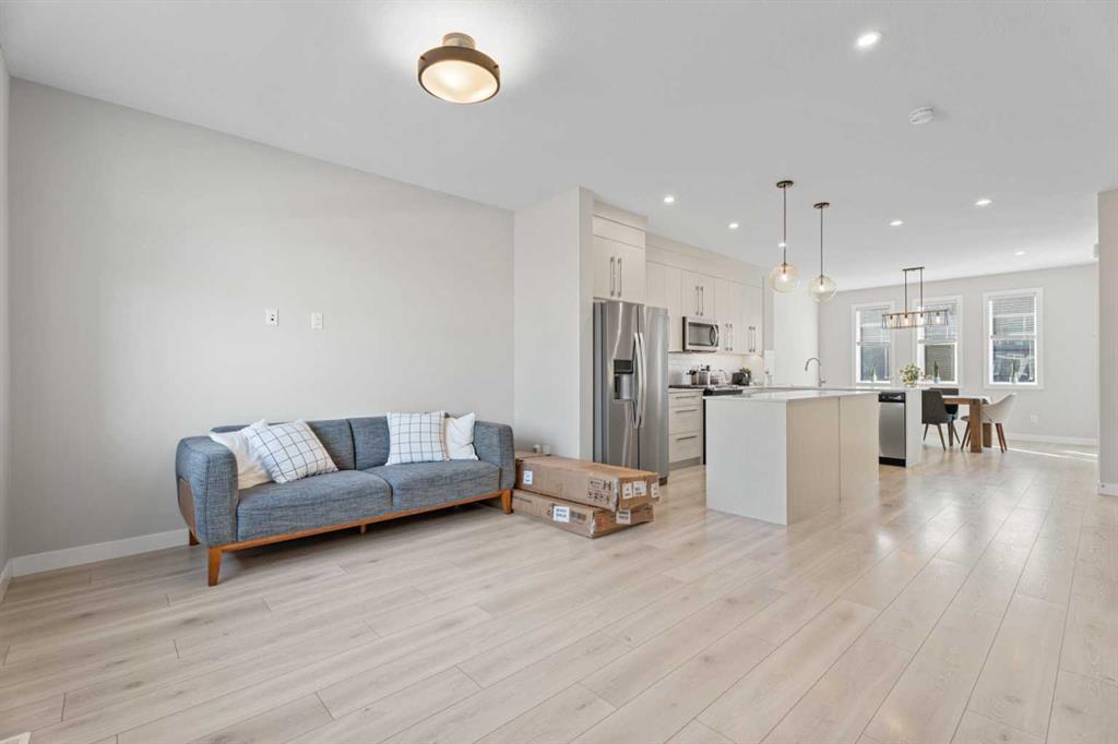 Picture for 17 Creekstone Drive SW