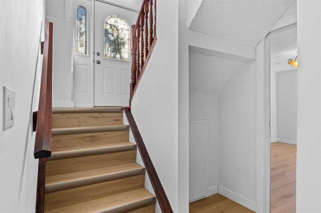 Picture for 7006A Bowness Road NW