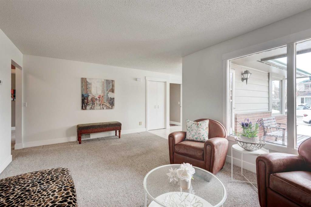 Picture for 88 Sunhurst Road SE