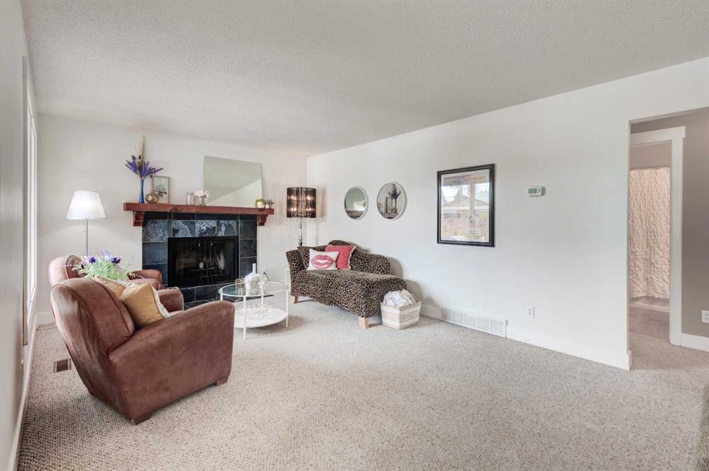 Picture for 88 Sunhurst Road SE