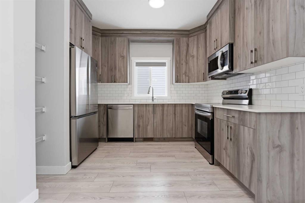 Picture for 68 Cornerbrook View NE